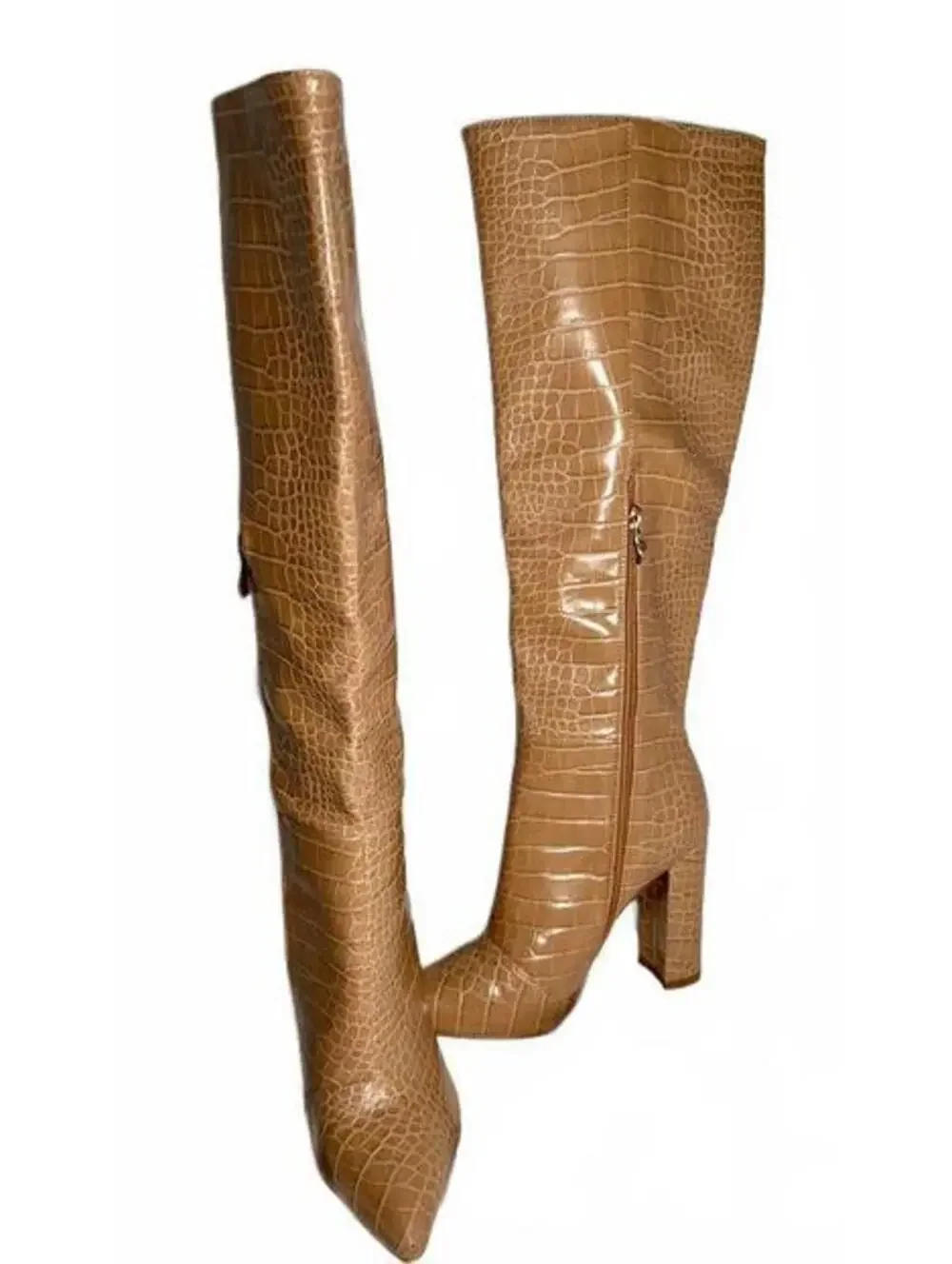 Billini Milla Knee High Boots Beige Croc Embossed Block Heel Pointed Toe size 8